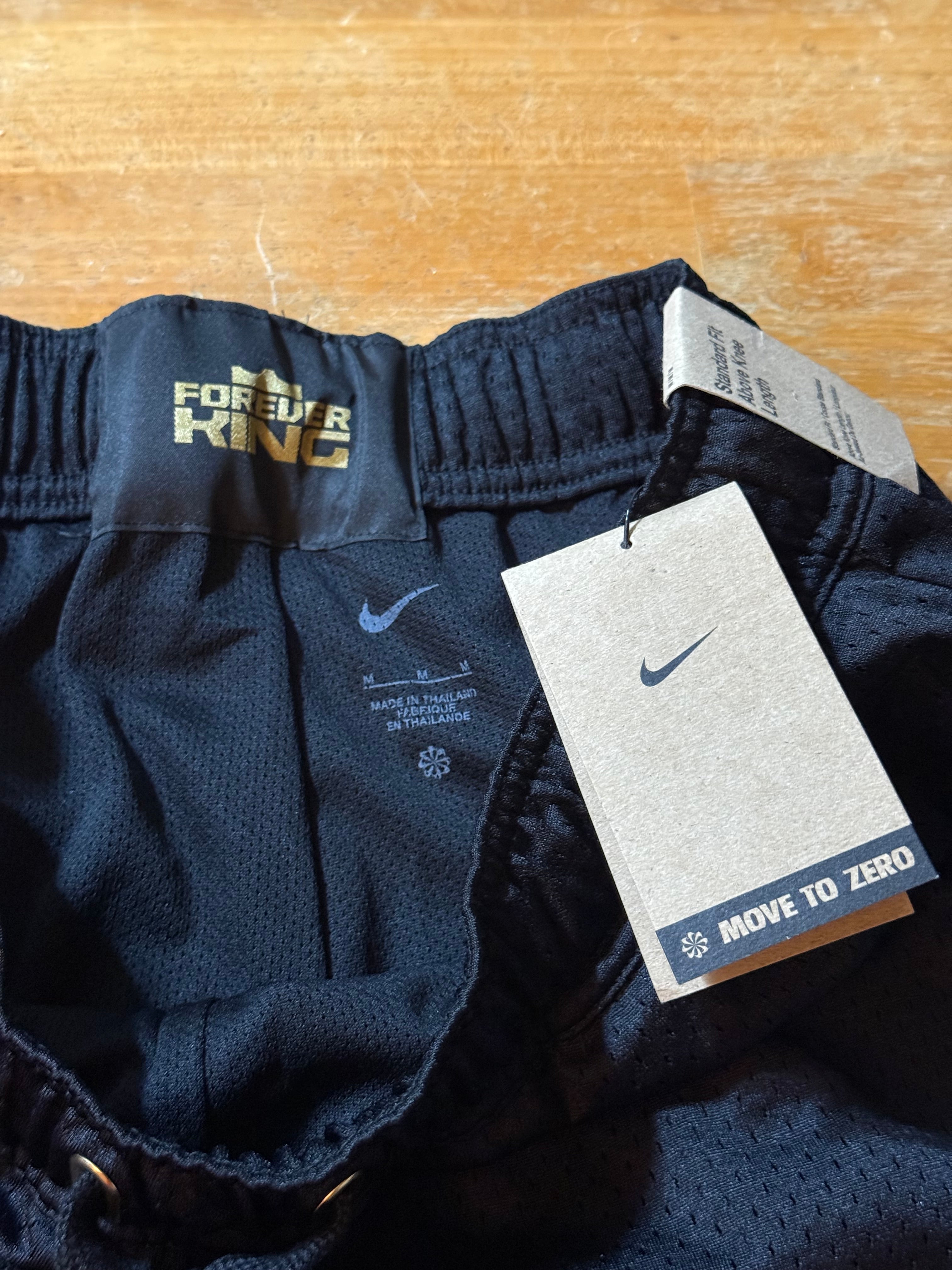NIKE LeBRON JAMES Forever King 8" Shorts MENS